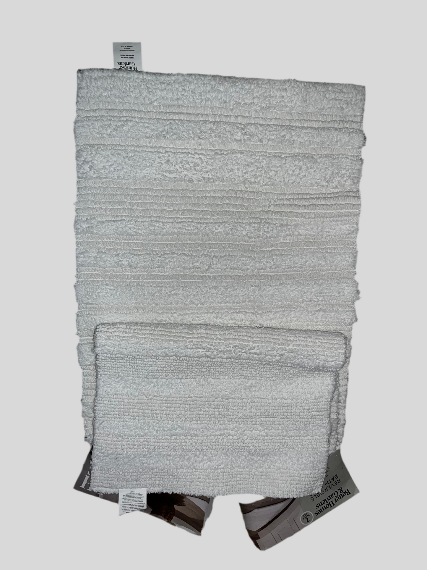 New Home & Gardens 2 pc Bath rug!